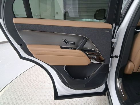 New 2026 Land Rover Range Rover Sport SE image 25