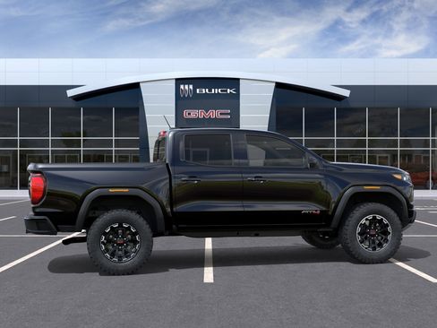 New 2026 GMC Canyon AT4 w/ AT4 Premium Package AWD/4WD image 29