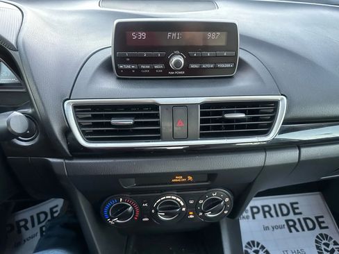 Used 2014 MAZDA MAZDA3 i Touring image 8