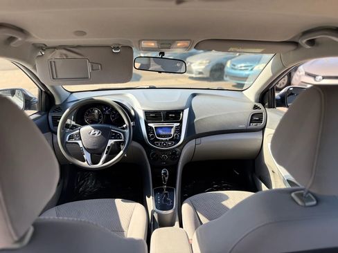 Used 2013 Hyundai Accent GLS w/ Premium Pkg image 28