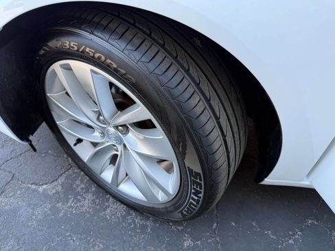 Used 2017 Buick Regal Premium FWD image 25