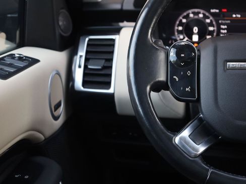 Used 2019 Land Rover Discovery SE AWD/4WD image 39