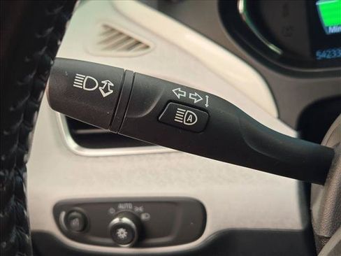 Used 2017 Chevrolet Bolt Premier w/ Driver Confidence II Package FWD image 15