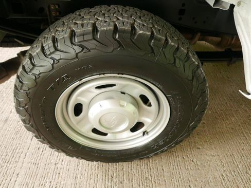 Used 2019 Ford F250 XL w/ Power Equipment Group RWD image 15