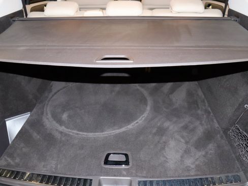 Used 2019 Mercedes-Benz GLE 400 4MATIC image 32