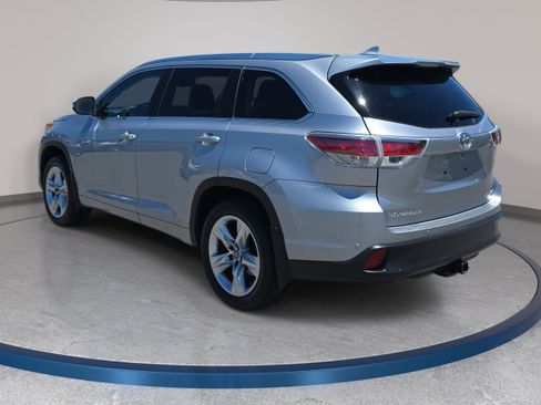 Used 2016 Toyota Highlander Limited Platinum AWD/4WD image 7