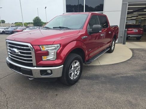 Used 2016 Ford F150 XLT w/ Equipment Group 302A Luxury AWD/4WD image 2