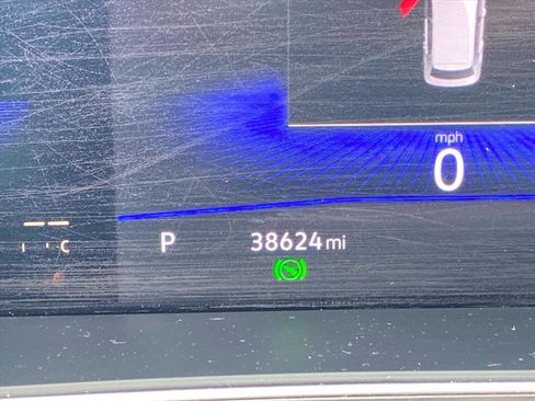 Used 2022 Volkswagen Tiguan S image 20