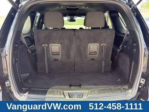 Used 2025 Dodge Durango GT RWD image 7