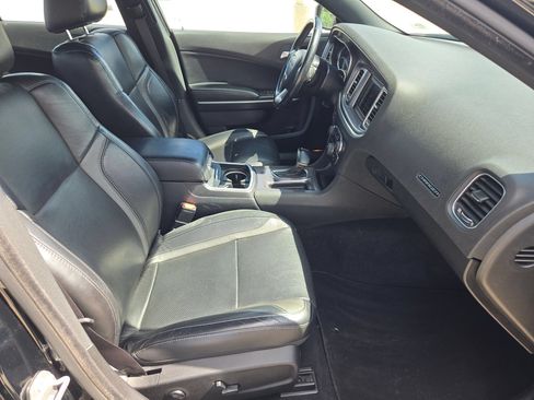 Used 2020 Dodge Charger SXT w/ Leather Interior Group RWD image 26