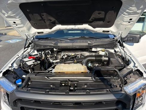 Used 2023 Ford F150 XLT w/ Equipment Group 302A High image 26