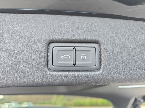New 2025 Audi Q5 Premium Plus image 13