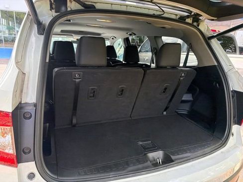 Used 2021 Honda Pilot EX-L image 11