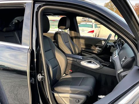 Used 2025 Mercedes-Benz GLE 350 4MATIC image 8