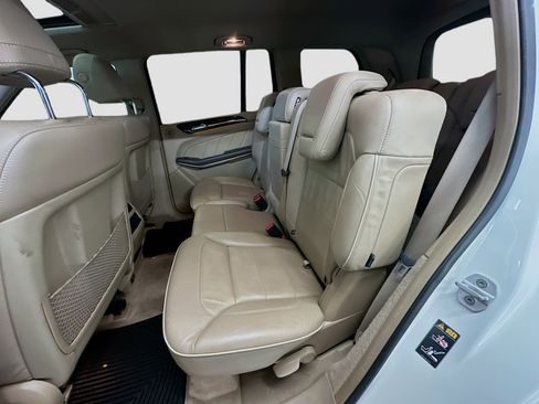 Used 2013 Mercedes-Benz GL 320 BlueTEC 4MATIC image 30
