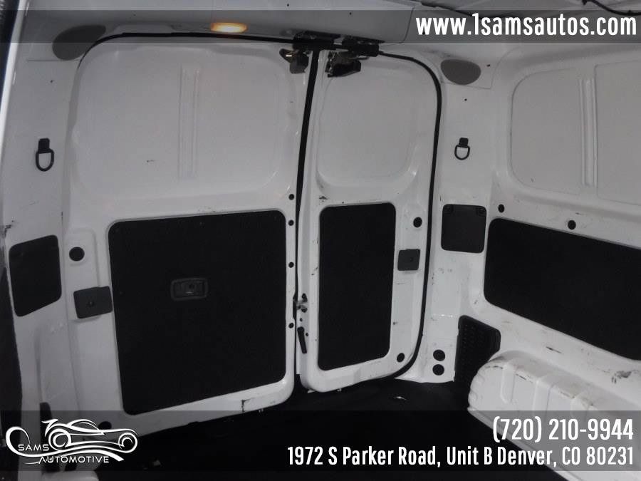Used 2020 Nissan NV200 SV FWD image 40
