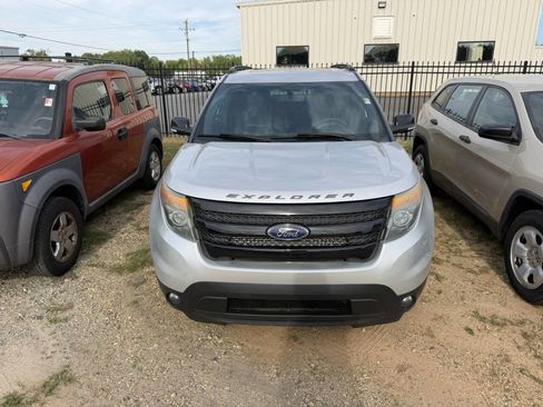 Used 2014 Ford Explorer Sport w/ Equipment Group 401A image 1
