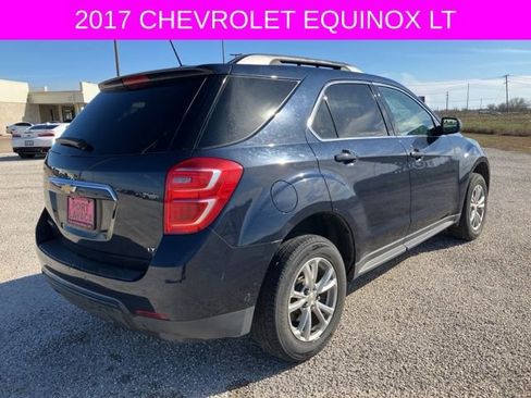 Used 2017 Chevrolet Equinox LT w/ Convenience Package image 7