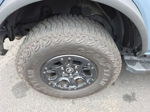 Used 2023 Ford Bronco Wildtrak AWD/4WD image 33