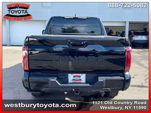 Used 2024 Toyota Tundra Platinum image 9