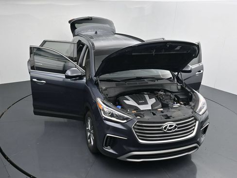 Used 2019 Hyundai Santa Fe XL SE AWD/4WD image 35