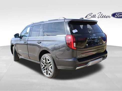 New 2026 Ford Expedition Platinum w/ Platinum Ultimate Package image 4