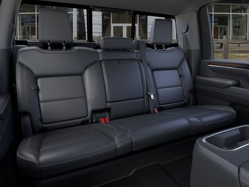 New 2026 GMC Sierra 3500 Denali w/ Denali Reserve Package image 17