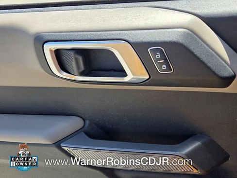 Used 2022 Ford Bronco Wildtrak AWD/4WD image 32