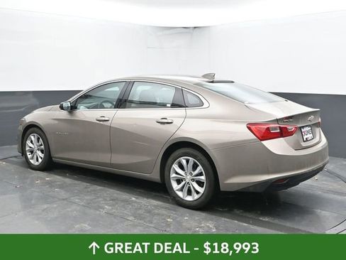 Used 2025 Chevrolet Malibu LT image 9