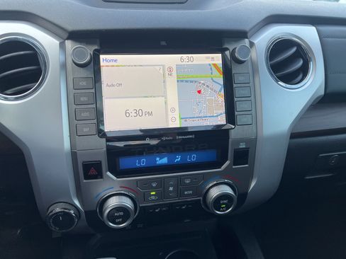 Used 2021 Toyota Tundra Limited w/ Limited Premium Package image 35