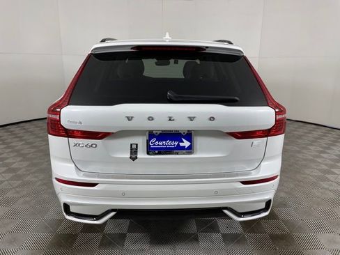 Certified 2024 Volvo XC60 T8 Plus w/ Protection Package Premier AWD/4WD image 10