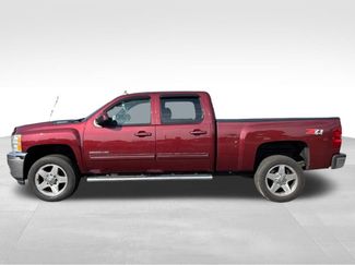 Used 2013 Chevrolet Silverado 2500 LTZ w/ LTZ Plus Package AWD/4WD video 2