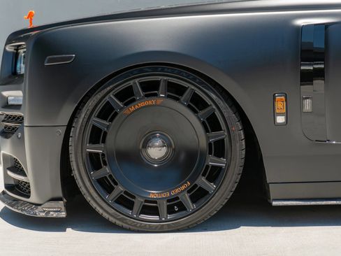 Used 2026 Rolls-Royce Phantom Sedan RWD image 20