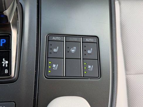 Certified 2025 Lexus UX 300h AWD w/ Cold Area Package image 30