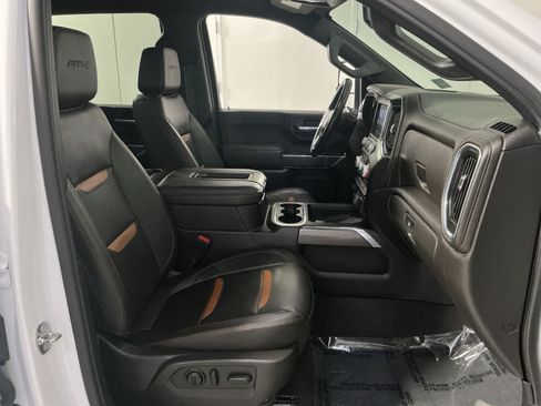 Used 2022 GMC Sierra 2500 AT4 w/ AT4 Preferred Package AWD/4WD image 25