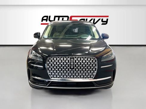 Used 2024 Lincoln Corsair AWD w/ Equipment Group 102A image 2