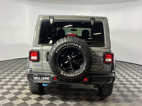 Used 2023 Jeep Wrangler Unlimited image 8