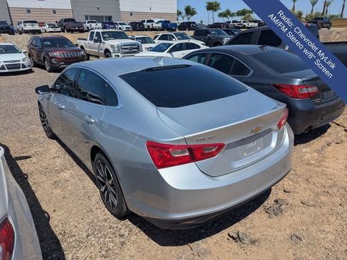 Used 2018 Chevrolet Malibu LT FWD image 9