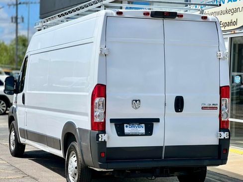 Used 2018 RAM ProMaster 2500 FWD image 3