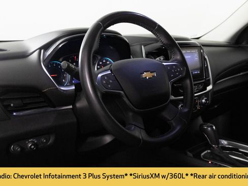 Certified 2020 Chevrolet Traverse LT image 5