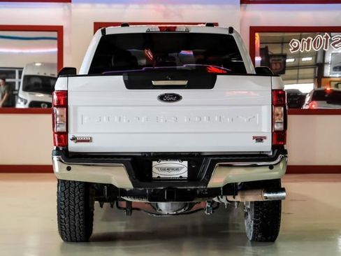 Used 2021 Ford F250 XLT w/ XLT Premium Package AWD/4WD image 11