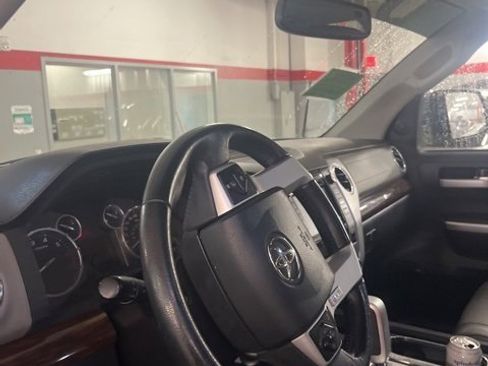 Used 2017 Toyota Tundra Limited image 14