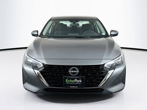 Used 2024 Nissan Sentra S FWD image 2