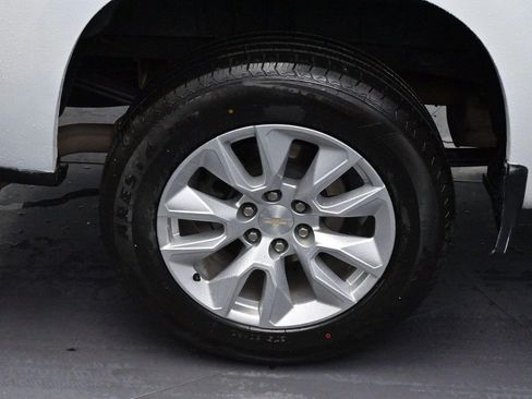 Used 2022 Chevrolet Silverado 1500 Custom w/ Safety Confidence Package RWD image 33