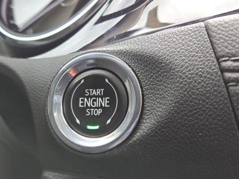 Used 2022 Buick Encore GX Essence w/ Experience Buick Package image 35