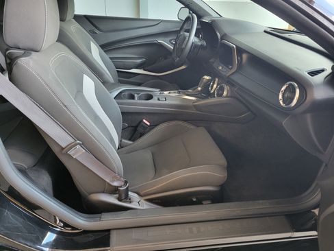 Certified 2017 Chevrolet Camaro SS RWD image 24