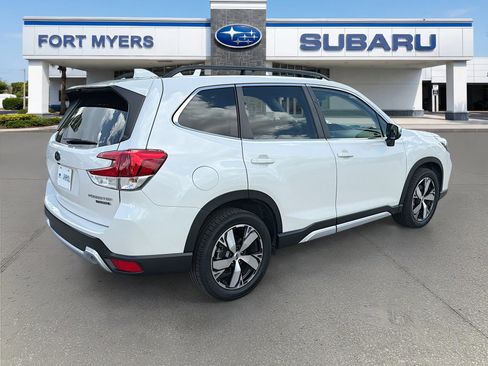 Used 2020 Subaru Forester Touring image 3