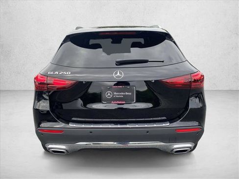 Certified 2025 Mercedes-Benz GLA 250 image 9