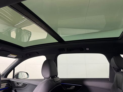 Used 2025 Audi Q7 Premium w/ Convenience Plus Package image 15