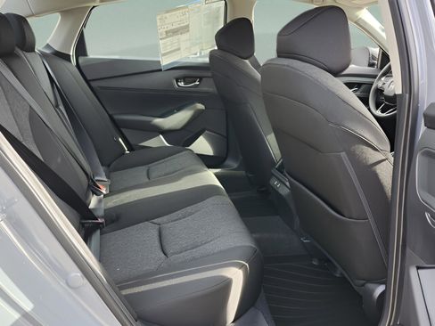 New 2025 Honda Accord SE image 15